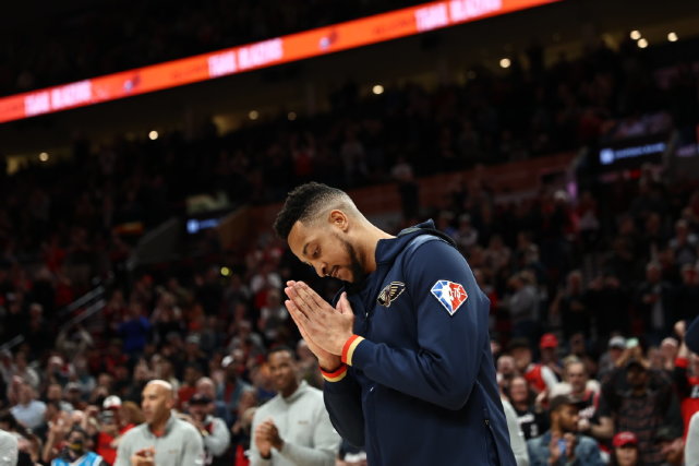  鹈鹕麦科勒姆爆发，单场12助攻盘活全队